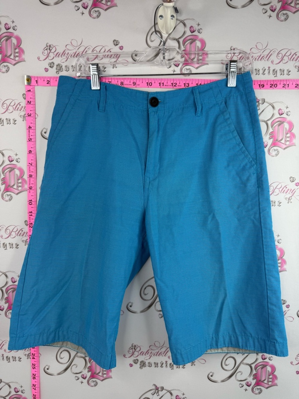 Calvin Klein Flat Front Men's Shorts in a flowy Blue,casual with side pockets
